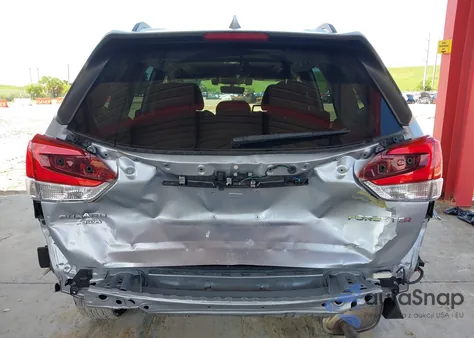 2021 Subaru Forester Premium z USA, uszkodzony, nr VIN JF2SKAFC4MH500973